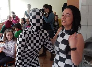 Chesswomen mit sister